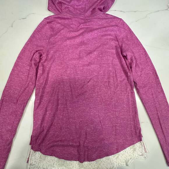 NWT! Abercrombie Kids Girls’ Pink Henley Long Sleeve Shirt with Lace Trim 11/12 - Picture 3 of 3